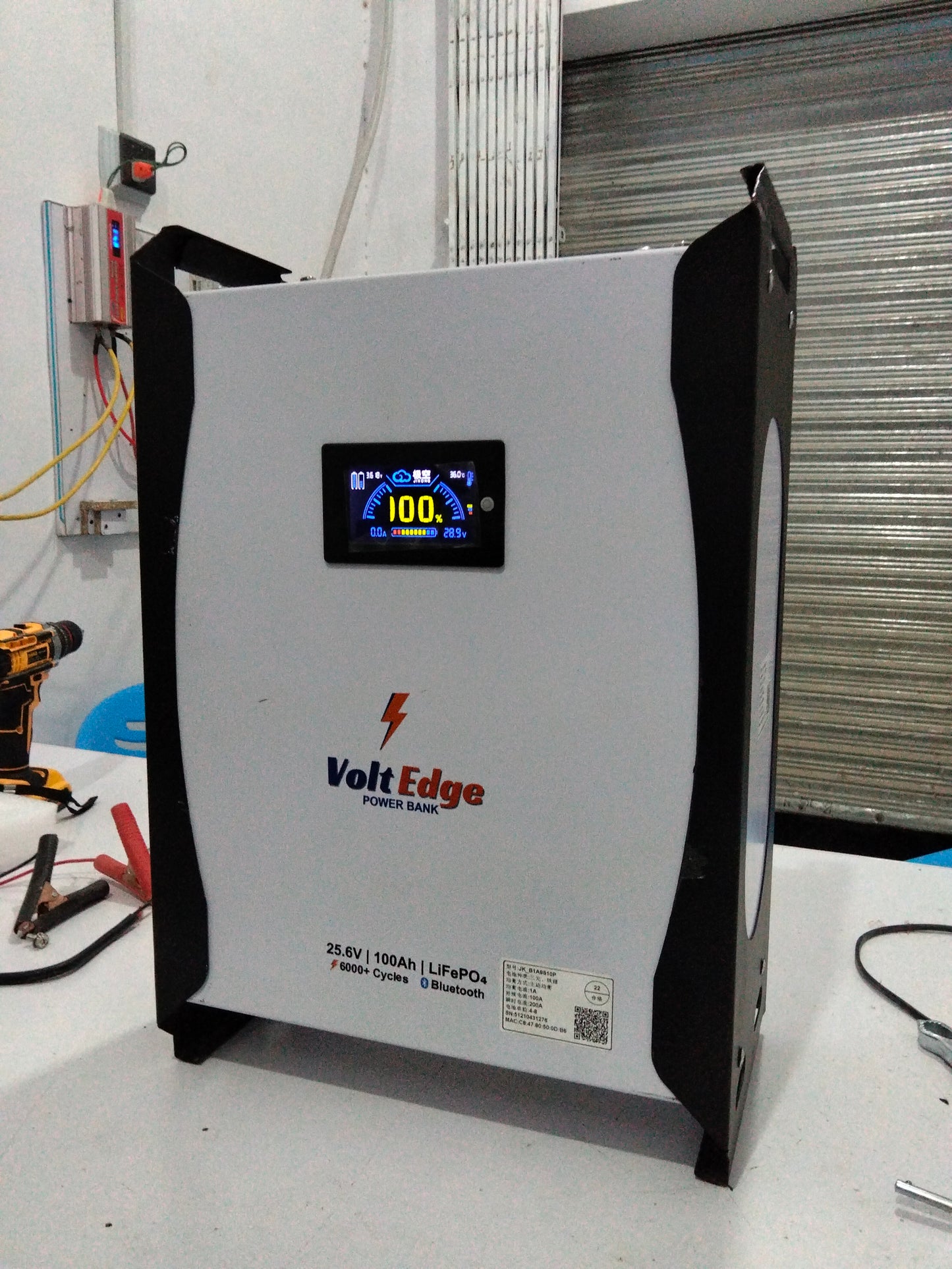 VoltEdge 25.6V 100Ah Lithium Power Bank with 3.2 inch screen display (5 Years Warranty)